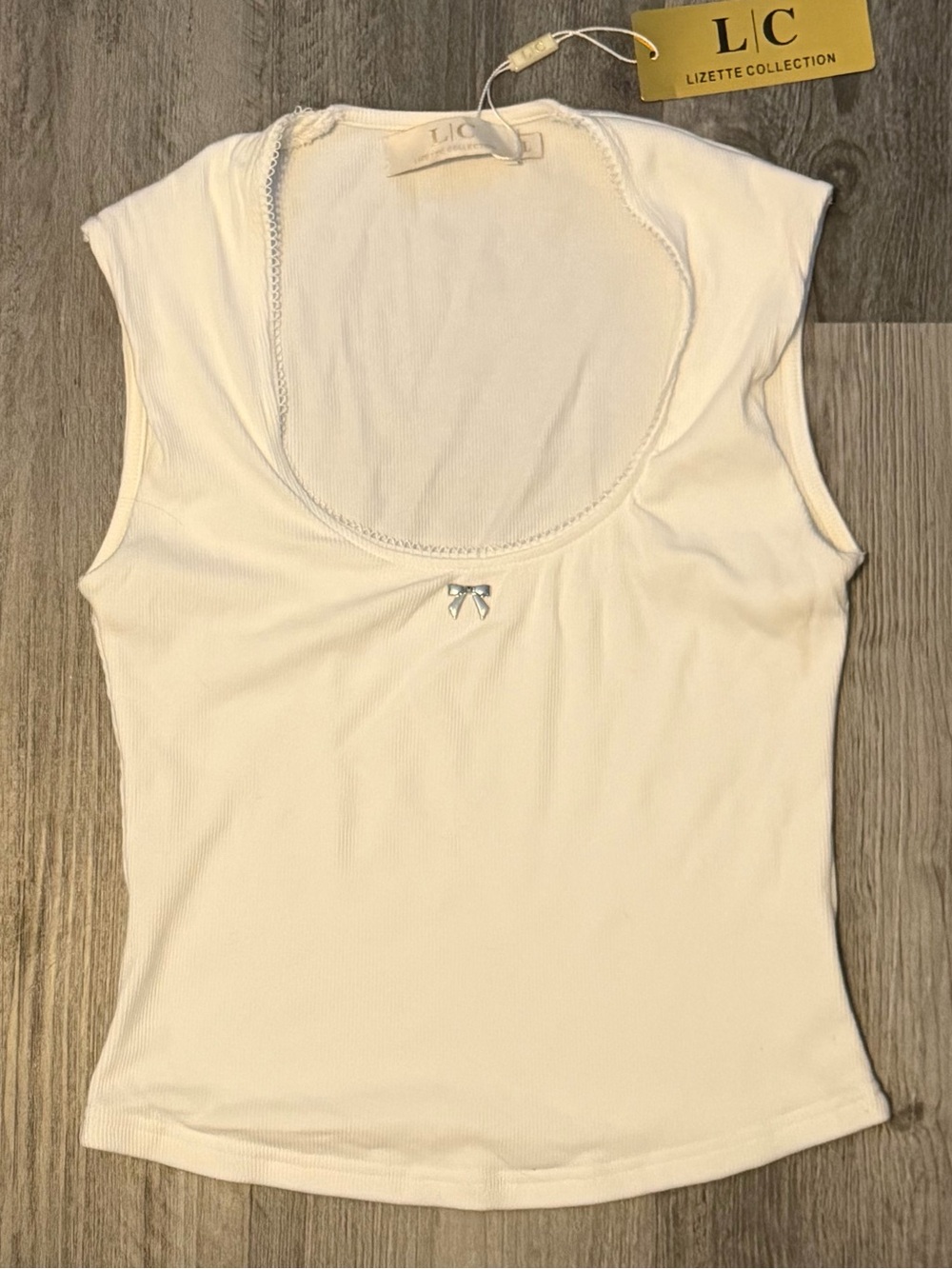 Lizette Collection Cream Tank Top with Bow Detail (NWT)